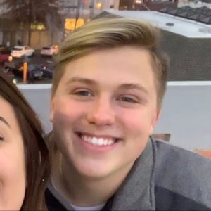 Meet your Posher, Lance